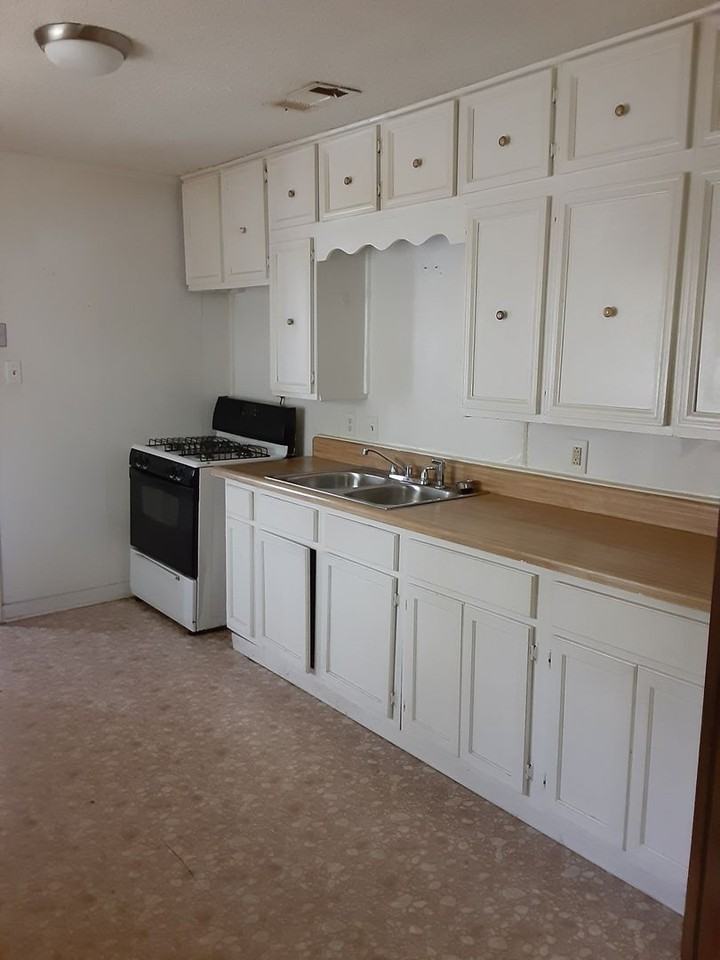141 Pike Ave - Photo 5 of 17