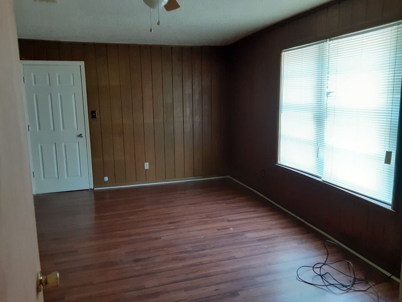 141 Pike Ave - Photo 4 of 8