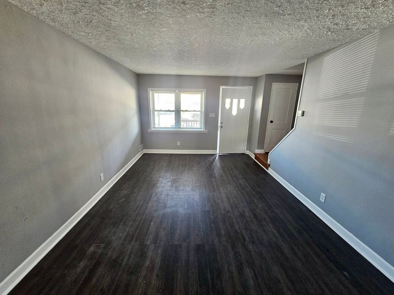 845 Jaydee Ave - Photo 2 of 15