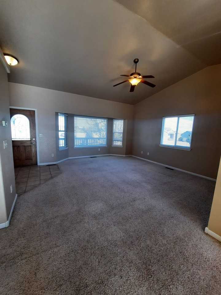 4317 Donegal Way - Photo 7 of 50