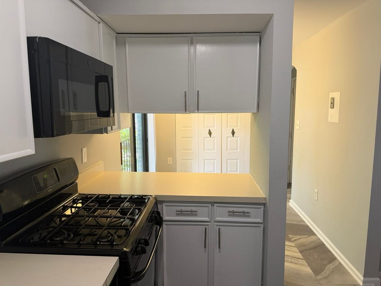8130 Inverness Ridge Rd - Photo 5 of 29