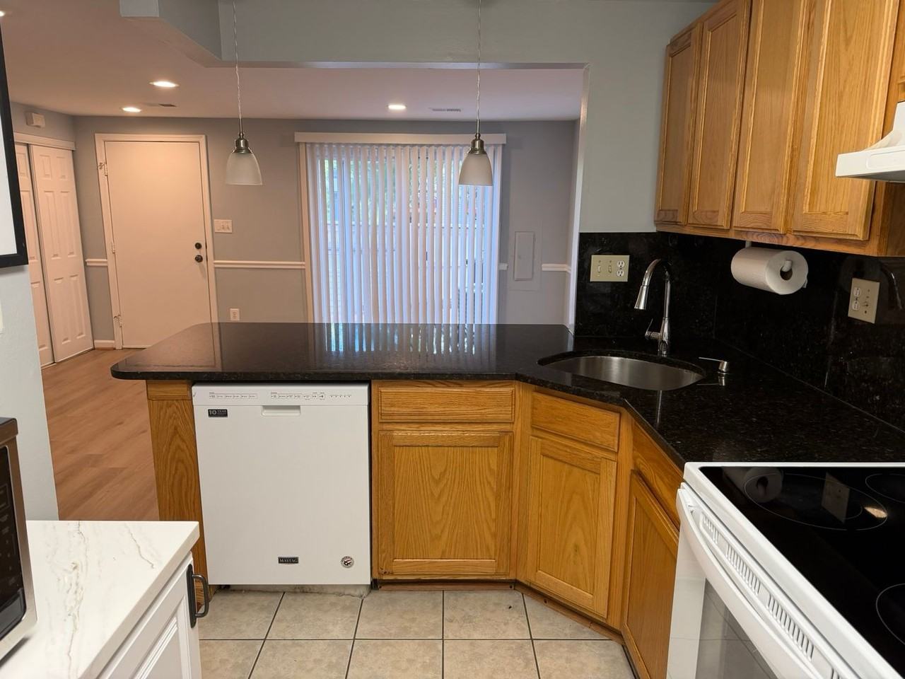 8872 Welbeck Way - Photo 3 of 18