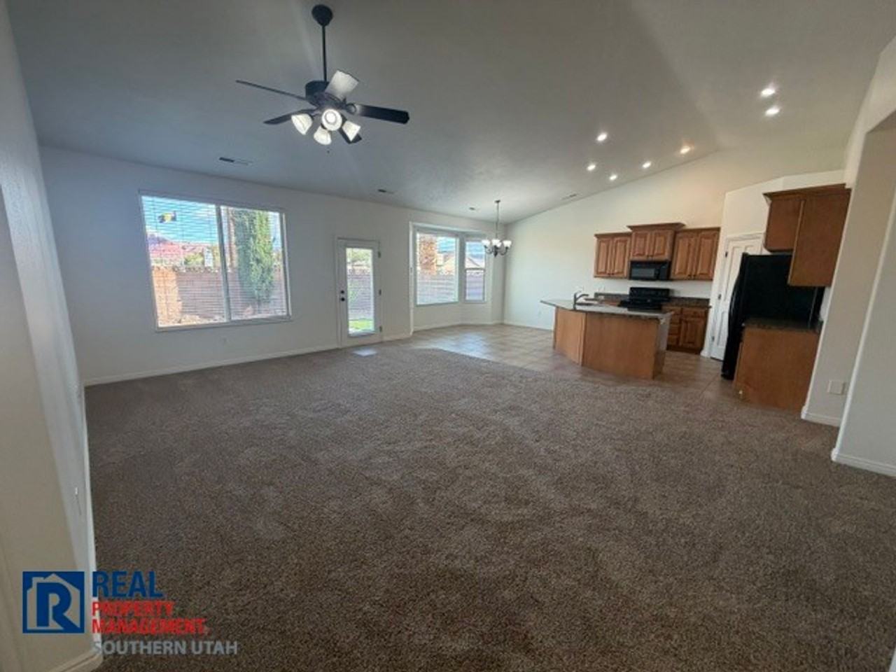 3900 Madison Ave - Photo 6 of 19