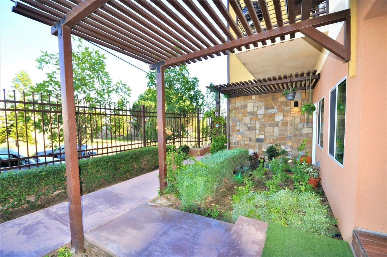 2266 West Dunlop Street - Photo 5 of 5