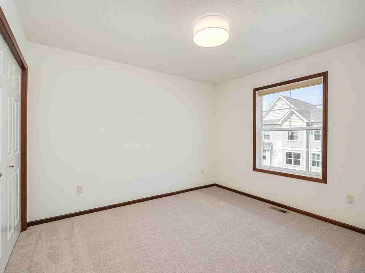 8109 Kirkwood Ln N - Photo 4 of 13