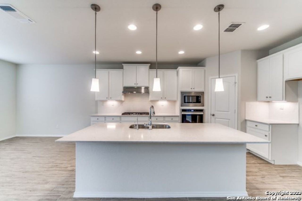 332 Aberdeen - Photo 5 of 12