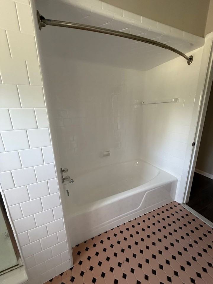 140 Almond Rd - Photo 7 of 18