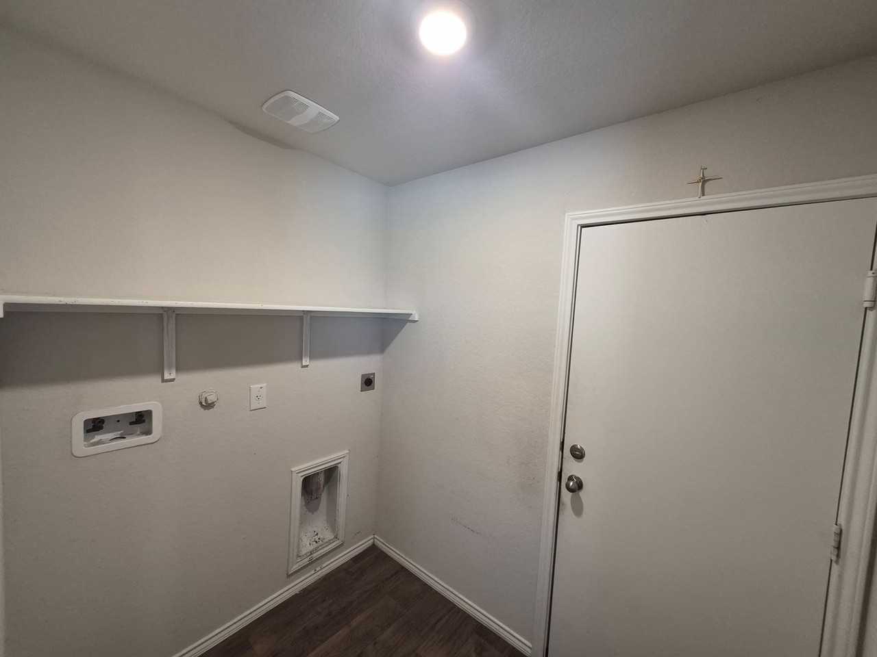 120 Middle Green Loop - Photo 2 of 28