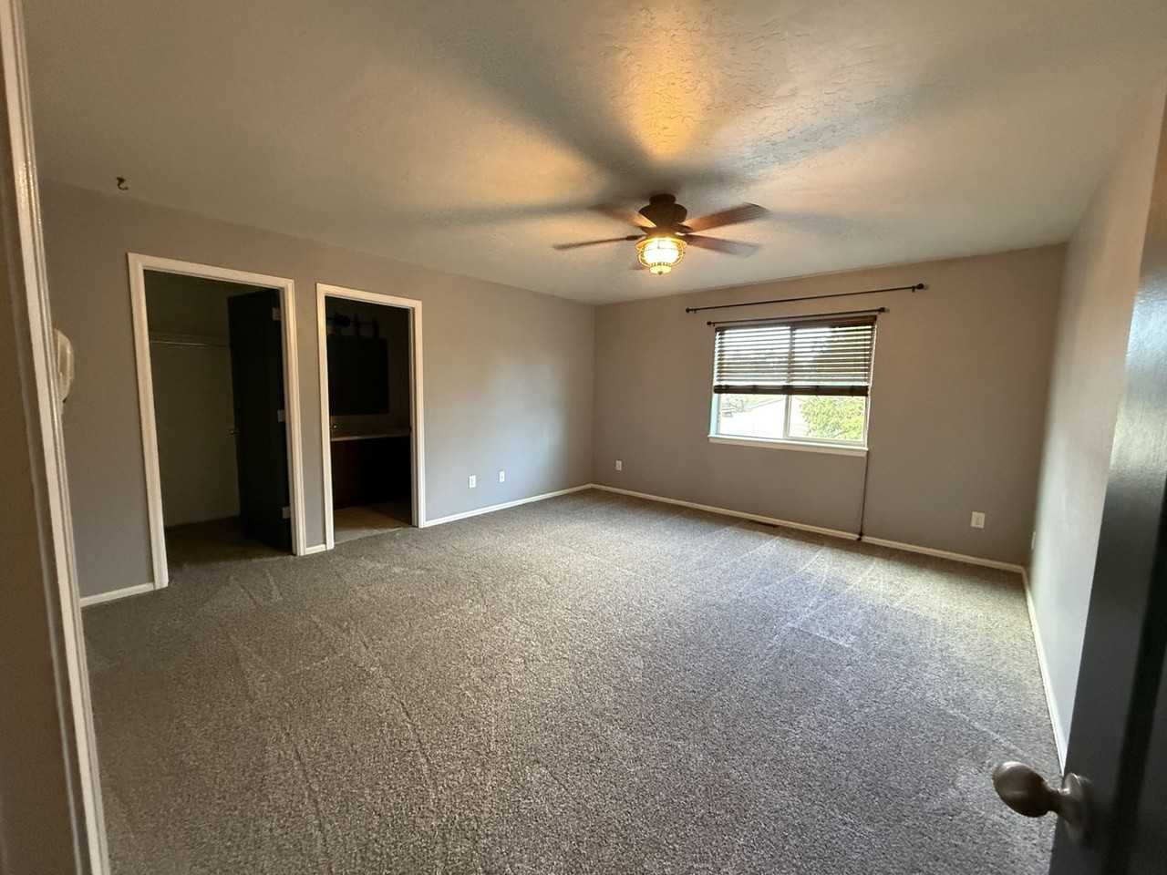 651 1/2 Serenity Ln - Photo 5 of 10