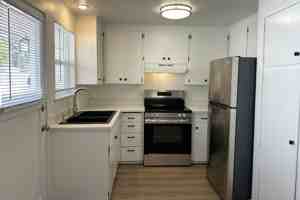 featured image of 1206 Ash Ave
