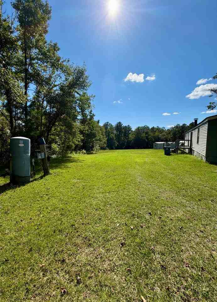1050 Darrell Thompson Rd - Photo 2 of 18