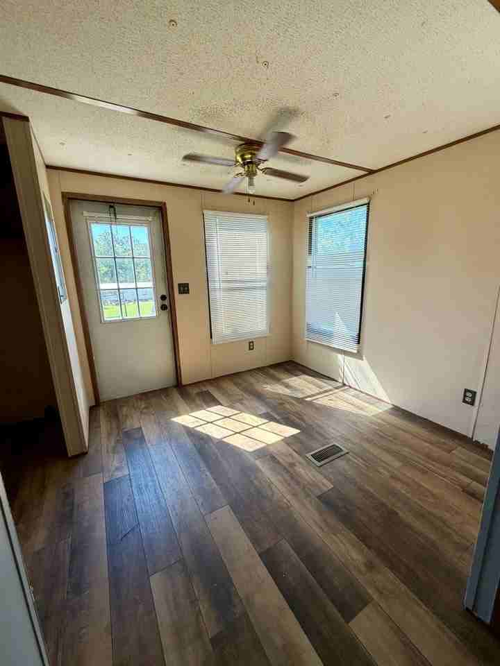 1050 Darrell Thompson Rd - Photo 7 of 18
