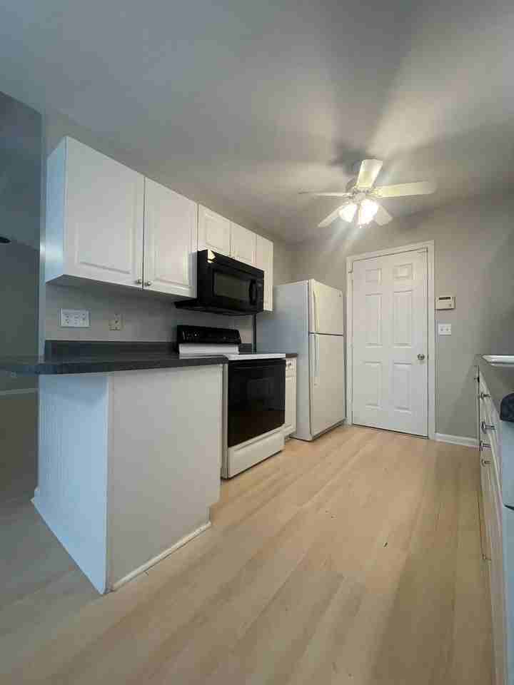 208 Canadice Rd - Photo 6 of 17