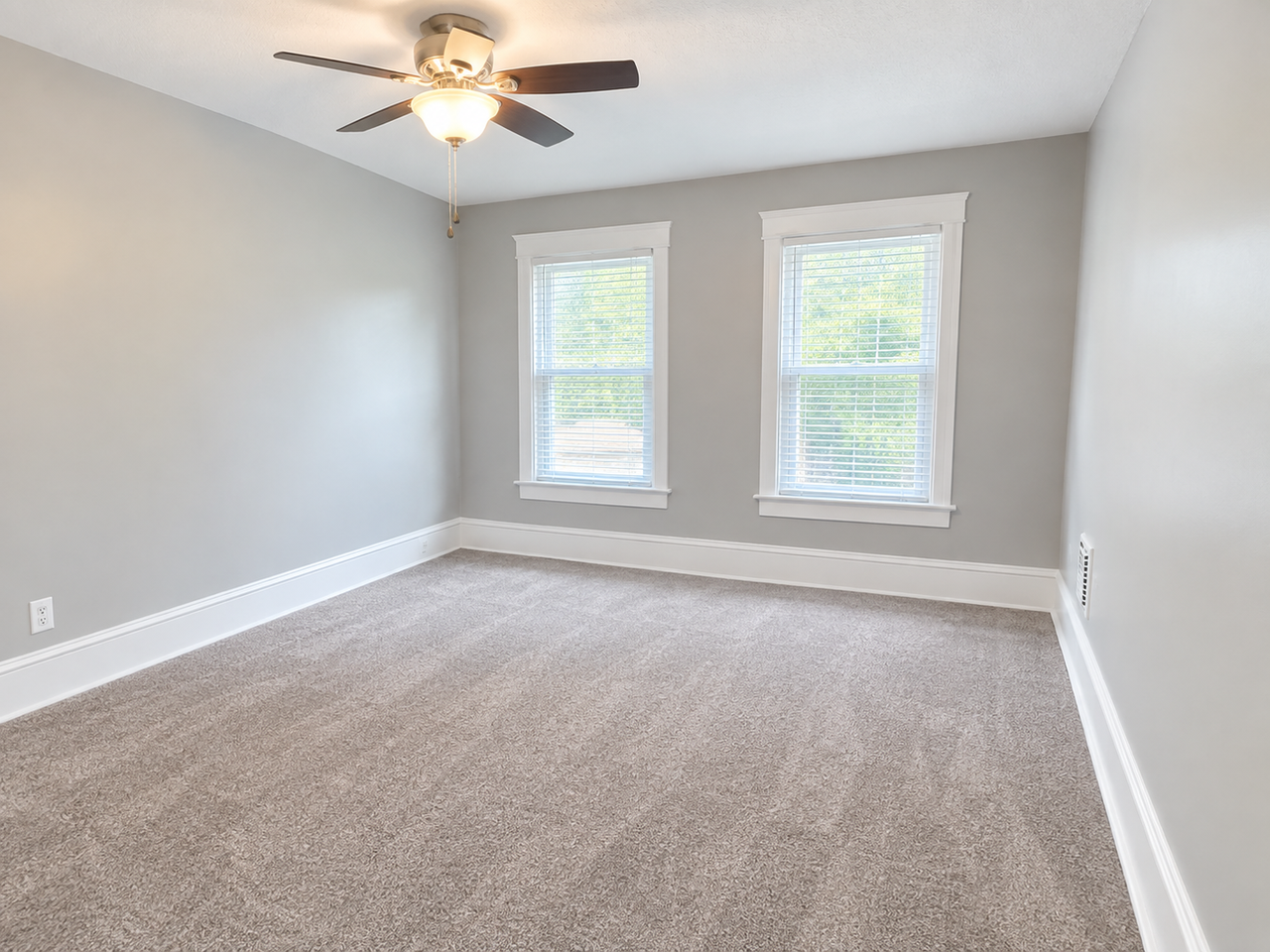 10517 Everton Ave - Photo 5 of 18
