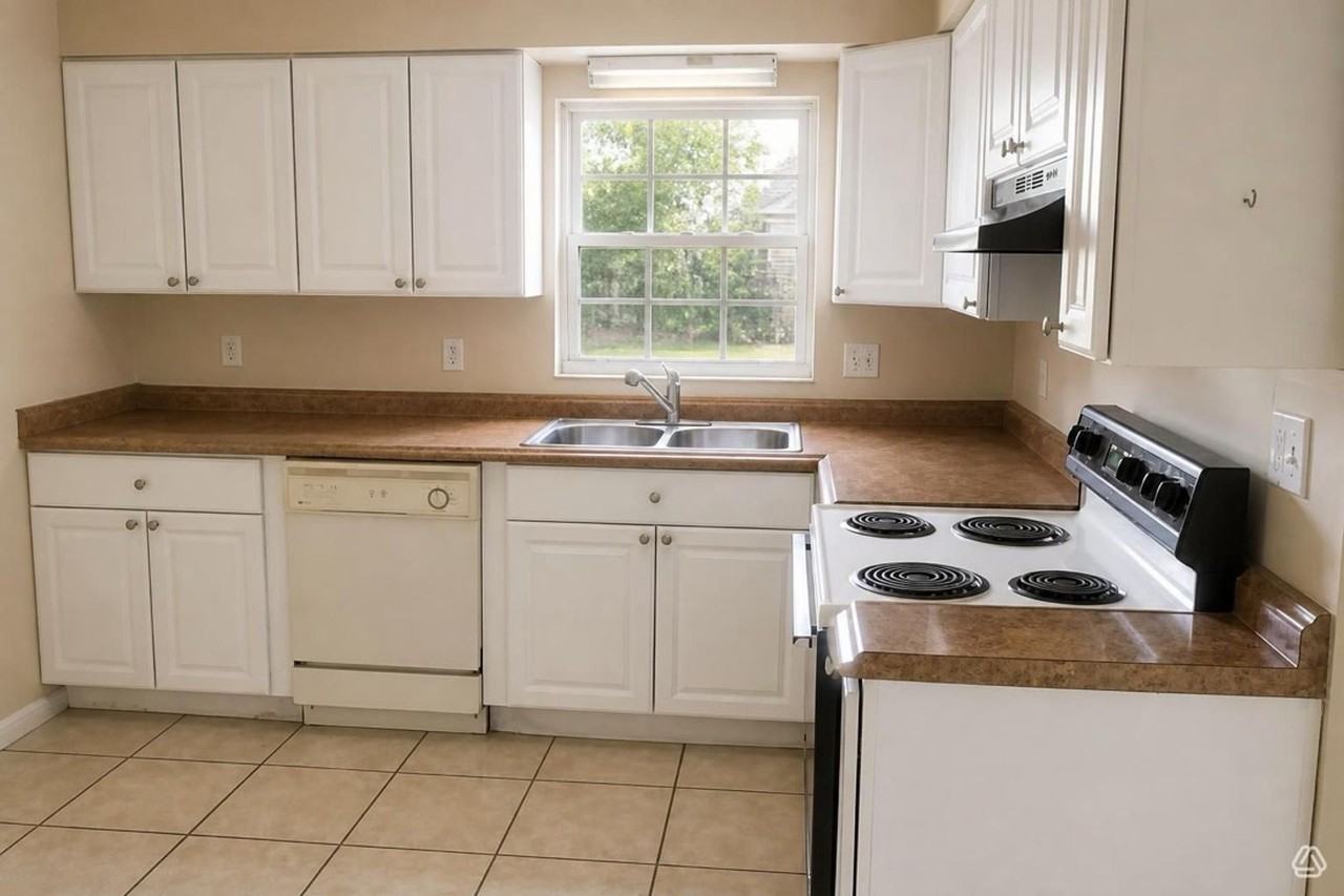 4001 Se 20th Ct - Photo 2 of 4