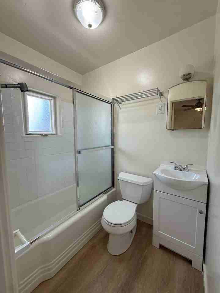 520 N Tejon St - Photo 4 of 8