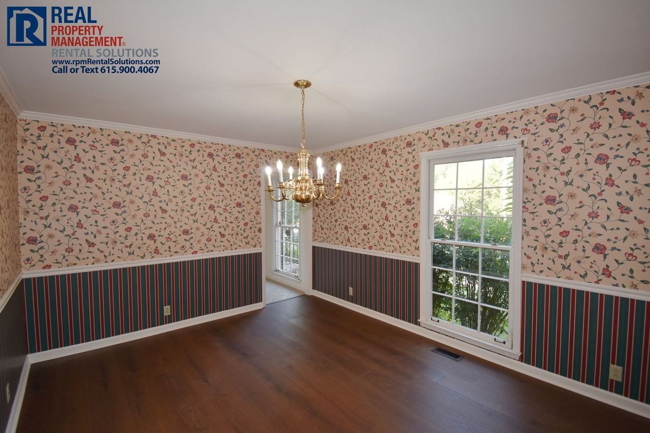 2307 Londonderry Dr - Photo 5 of 40