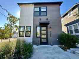 featured image of 3233 17th Ave S