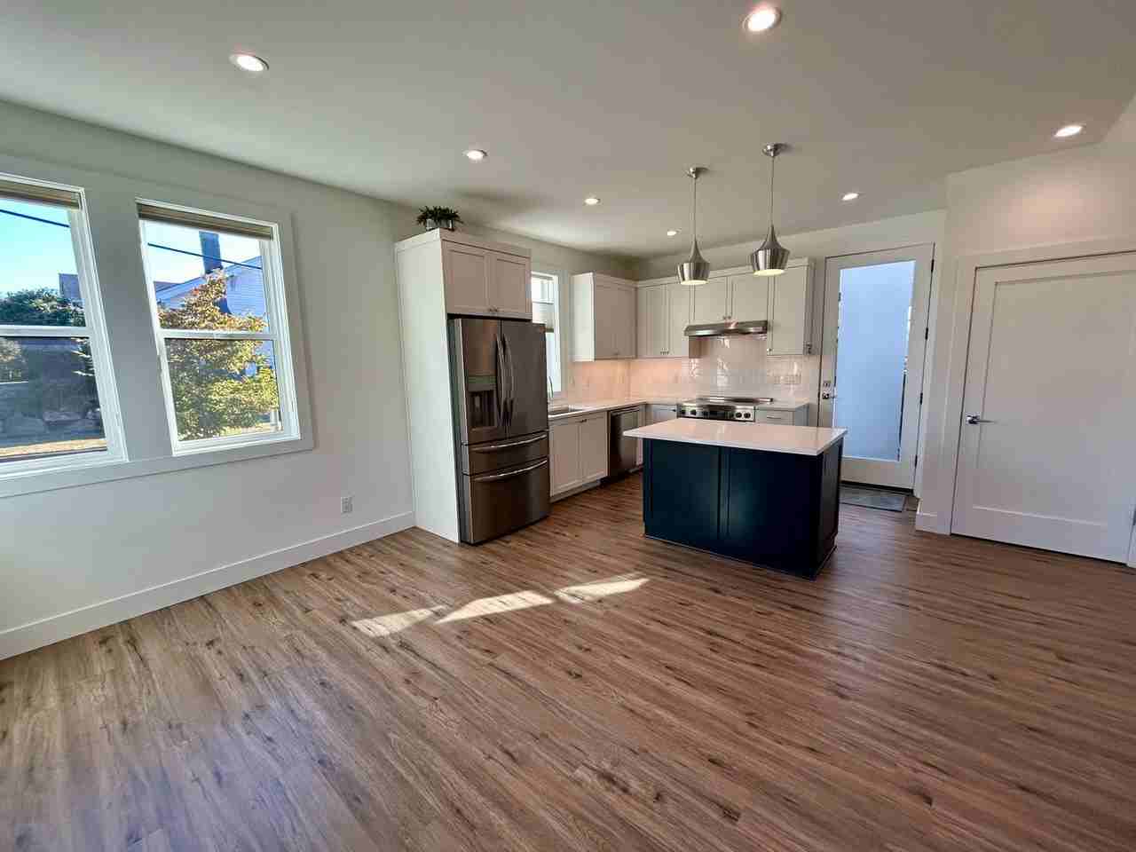 3233 17th Ave S - Photo 2 of 22