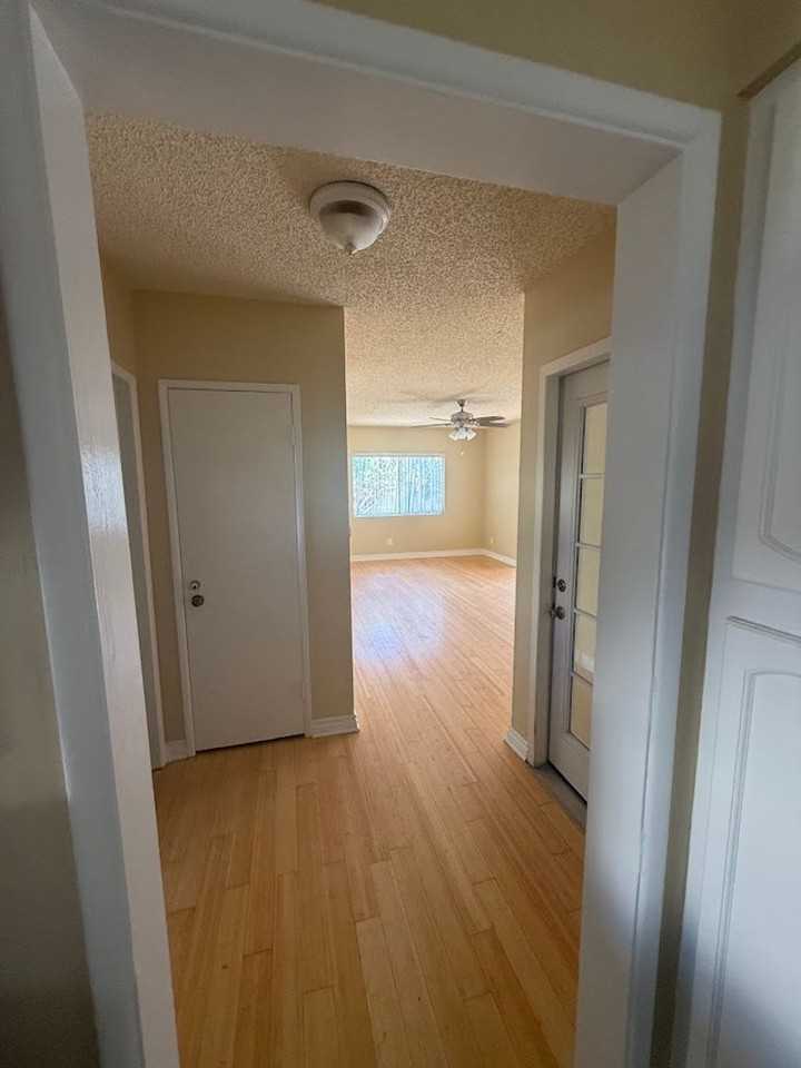 5303 W 123rd Pl - Photo 7 of 17