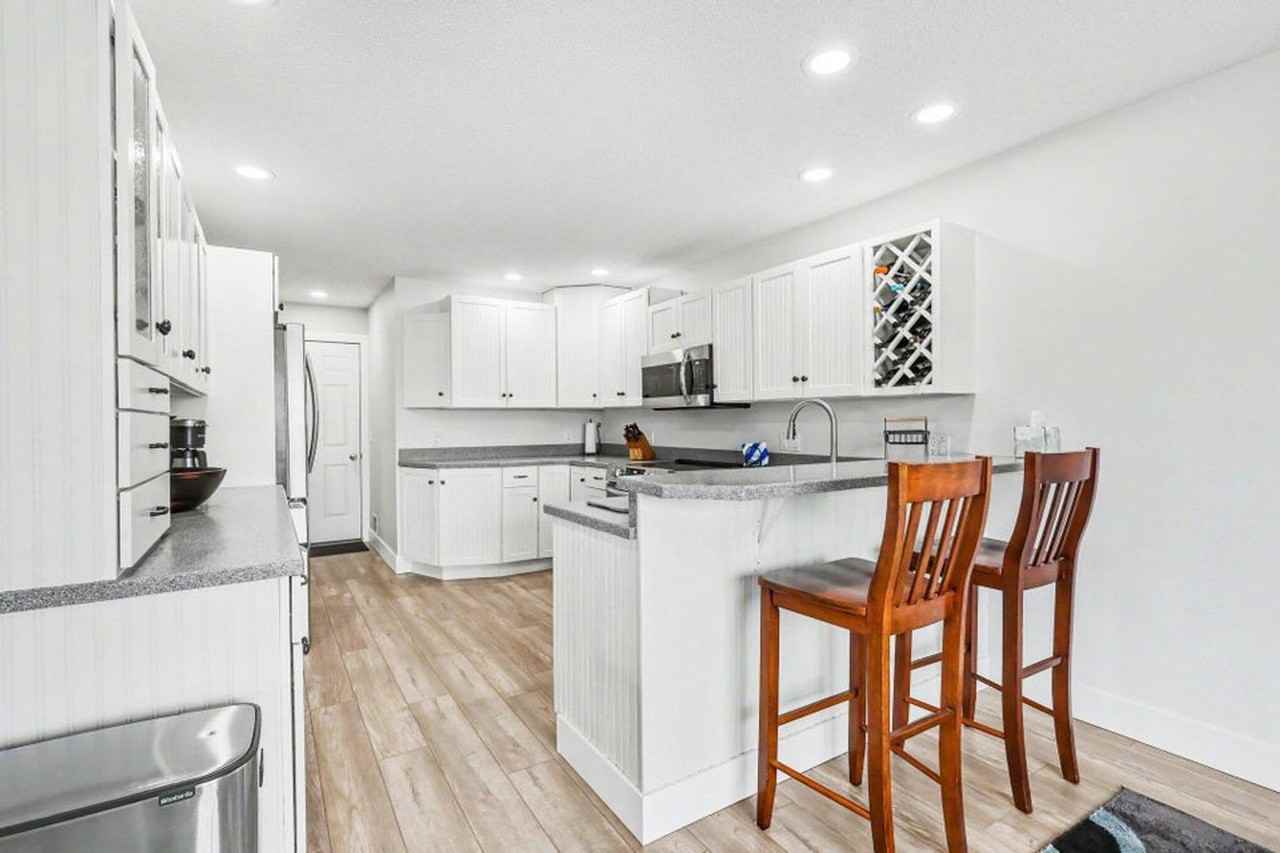 1410 E Harbour Towne Cir - Photo 5 of 31