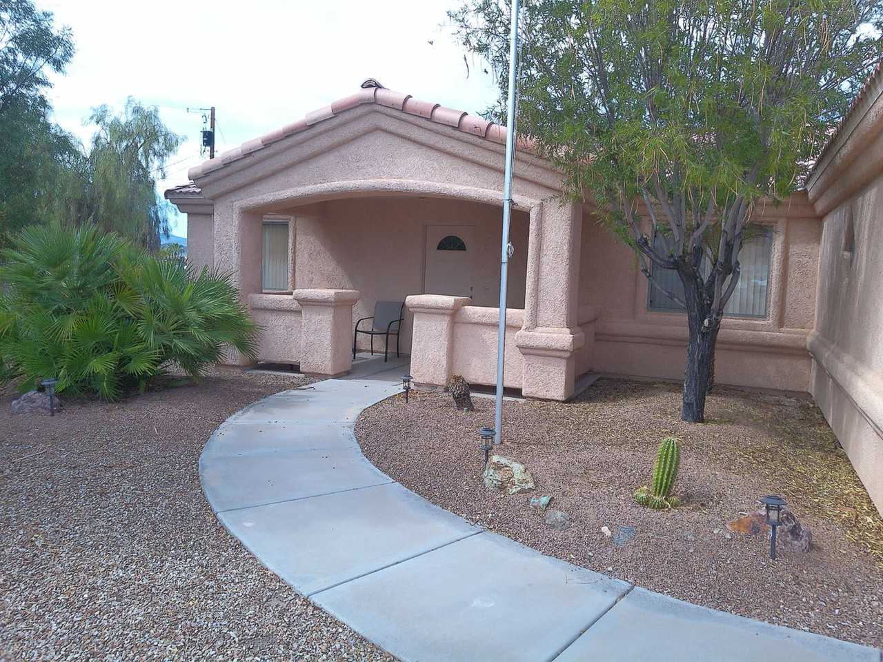 1740 Quartz Ln - Photo 4 of 50