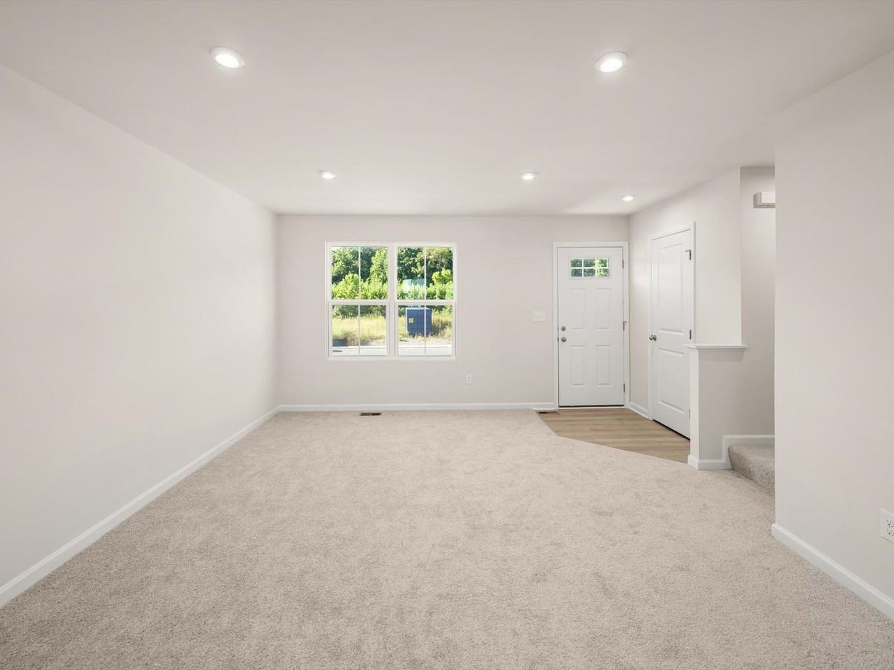18212 Kirsten Dr - Photo 4 of 26
