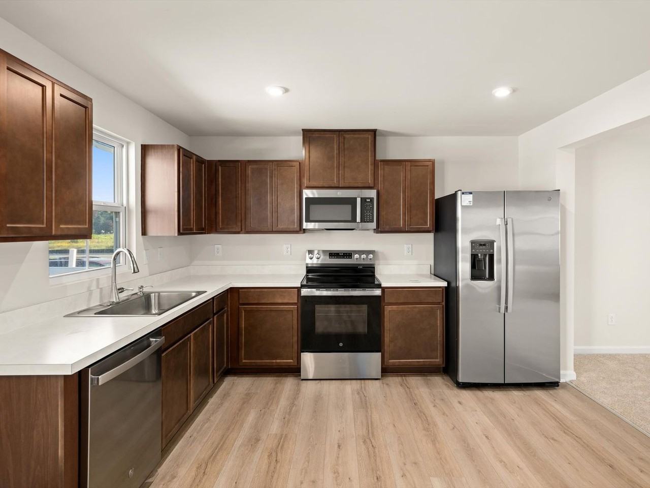 18212 Kirsten Dr - Photo 5 of 26