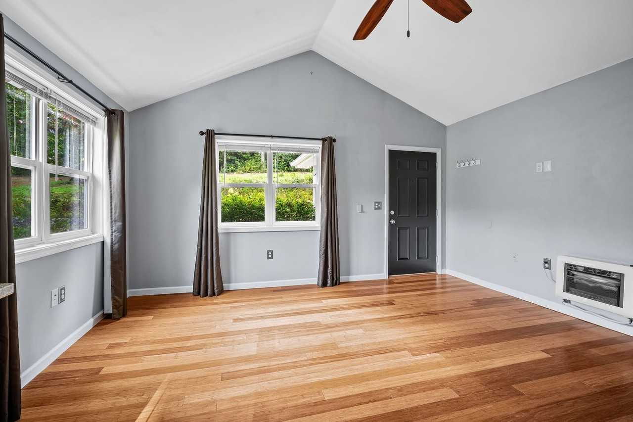 5239 Gerton Hwy - Photo 5 of 19