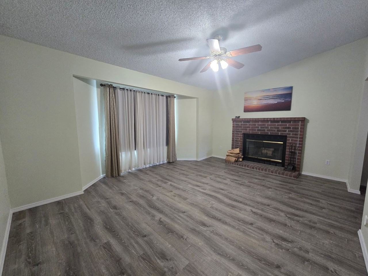 930 Conejo Ave - Photo 3 of 13