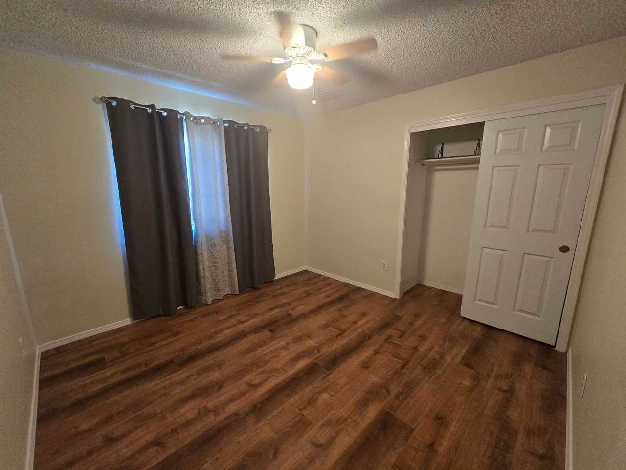 930 Conejo Ave - Photo 7 of 13