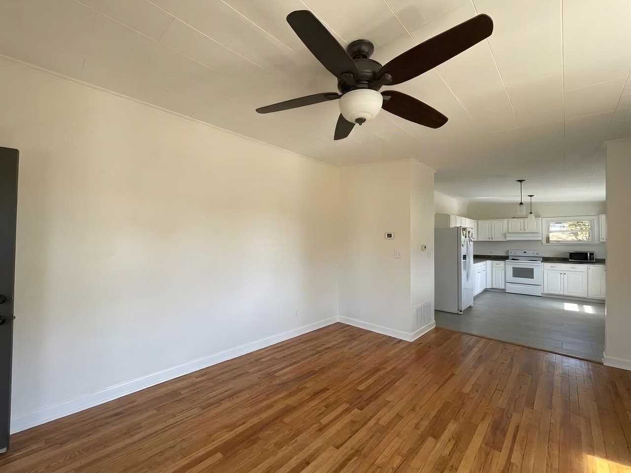 70 Longview Rd - Photo 3 of 20