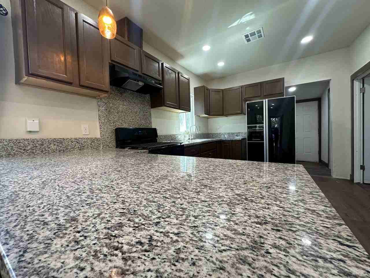 3336 44th St - Photo 6 of 19