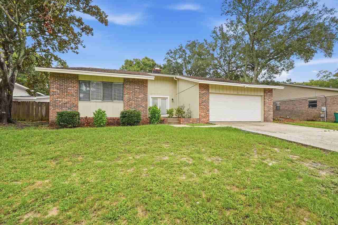 644 Caribbean Way - Photo 3 of 50
