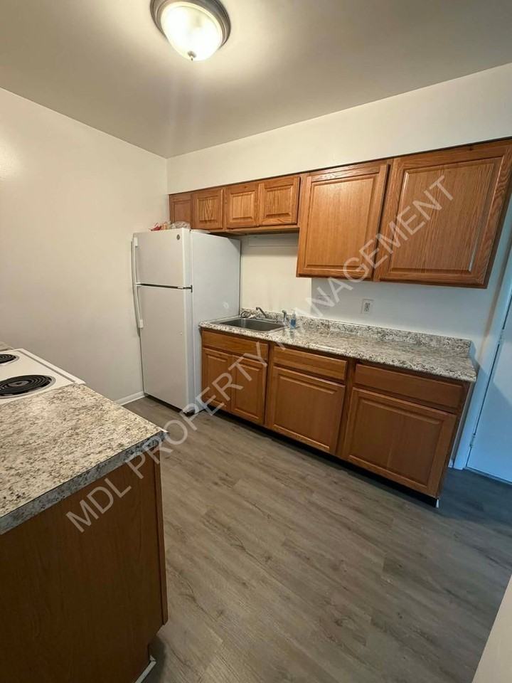 Carrollton Commons - Photo 2 of 18