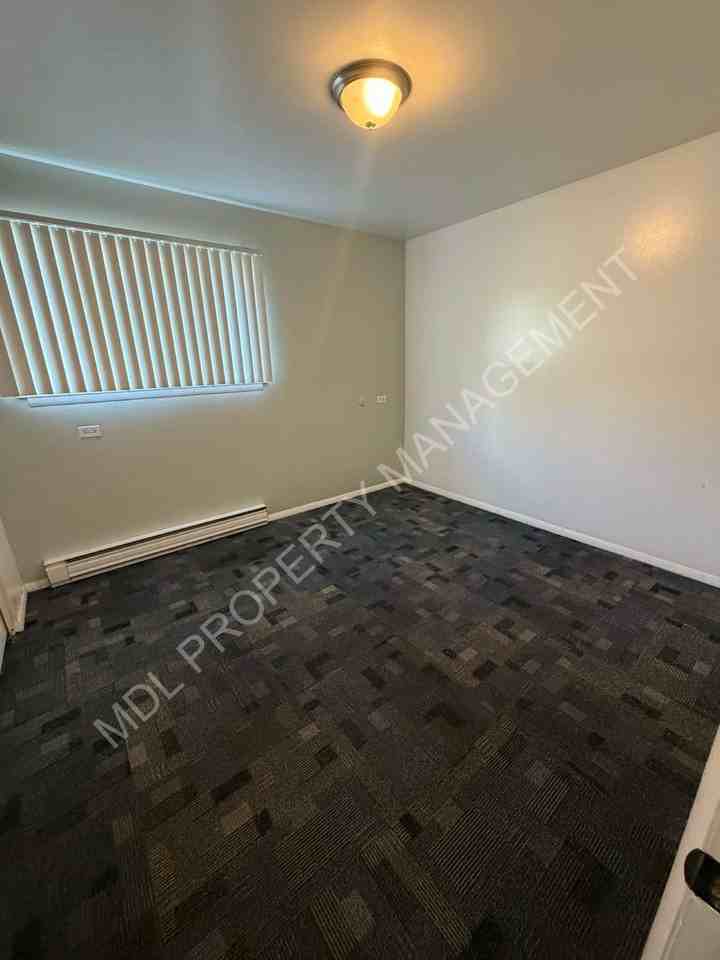 Carrollton Commons - Photo 7 of 18