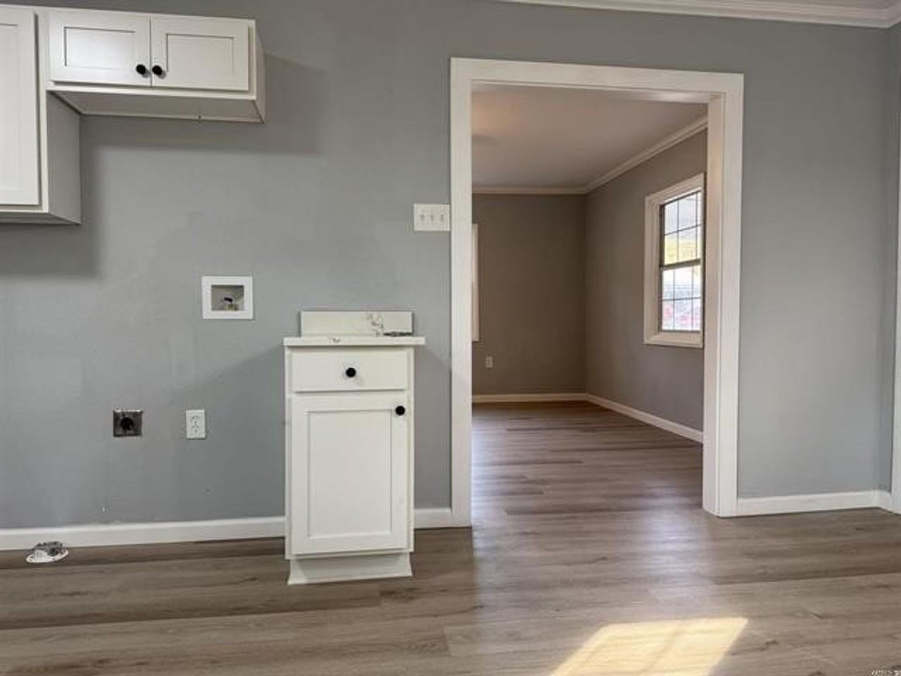 1001 Montclair St - Photo 5 of 23