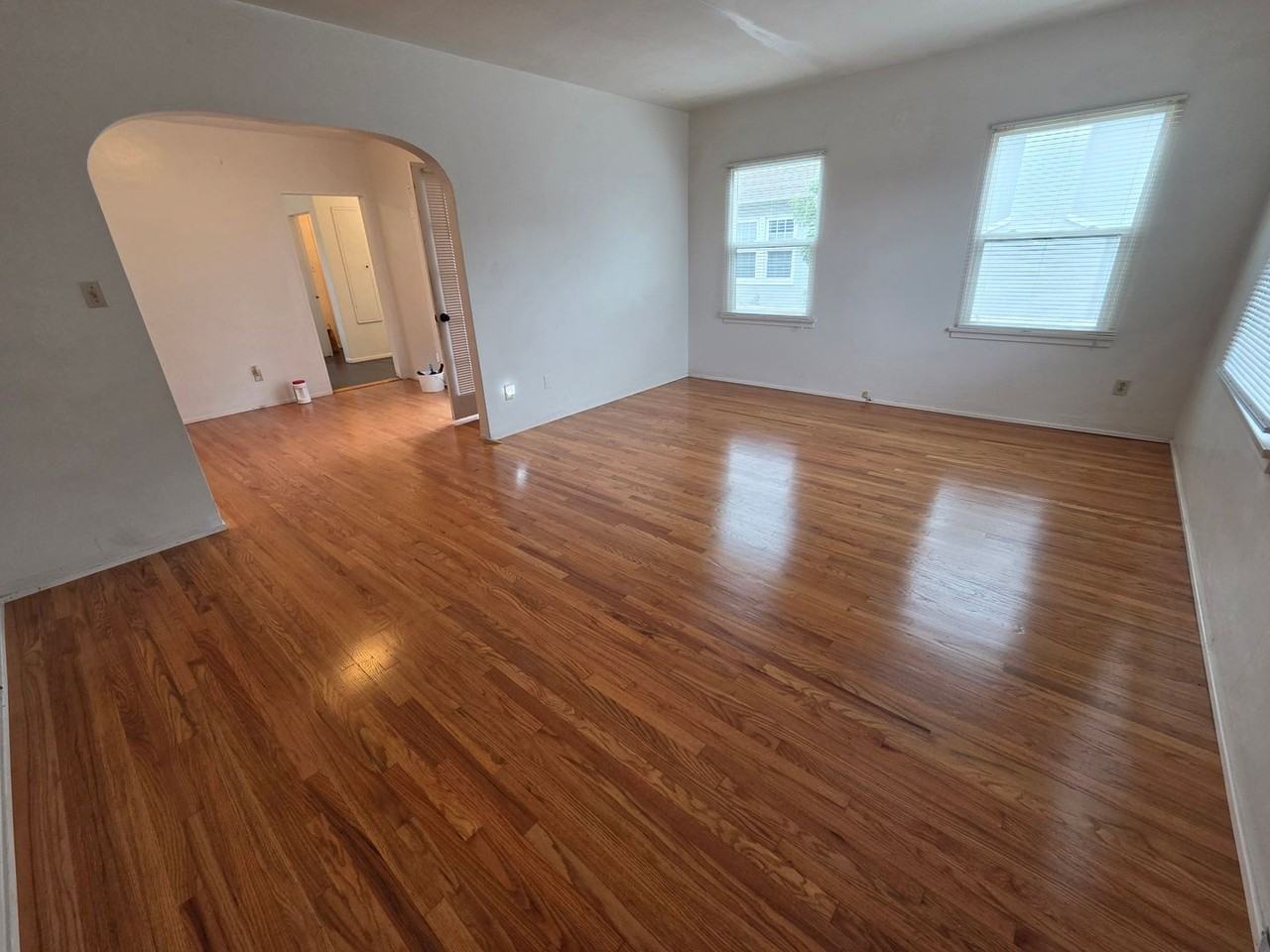 525 E Church St - Photo 2 of 12
