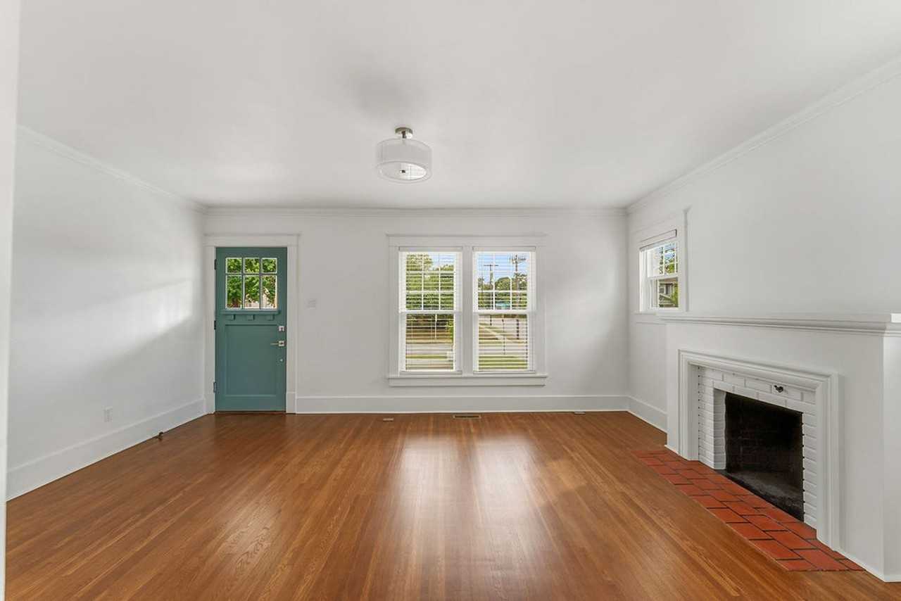 601 E Delmar St - Photo 5 of 36