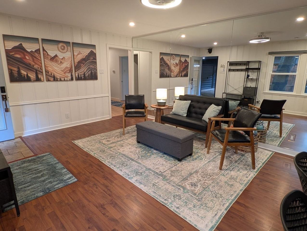 4421 Cedar Mountain Dr - Photo 3 of 29
