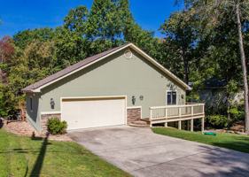 featured image of 193 Meadowview Dr