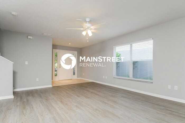 6146 Skylarkcrest Dr - Photo 5 of 15