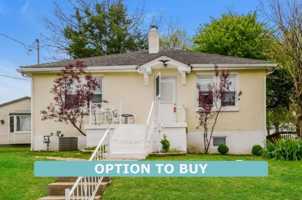 featured image of 410 W Ripa Ave