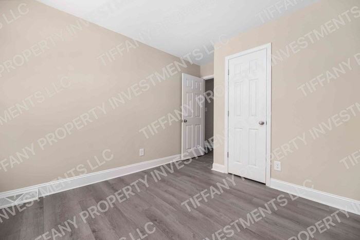 800 Tilden Rd - Photo 6 of 18