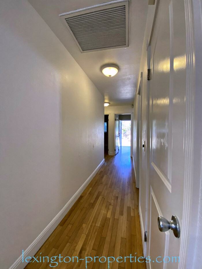 4935 San Francisco St - Photo 7 of 15