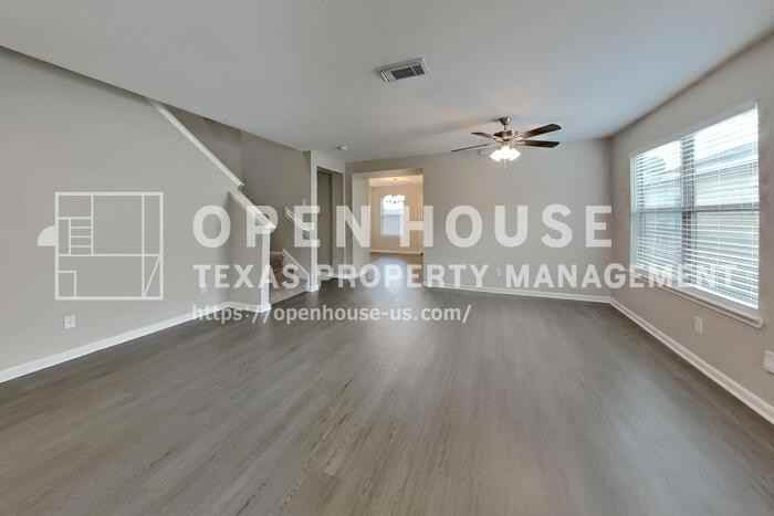 20527 Cypress Gully Dr - Photo 4 of 23
