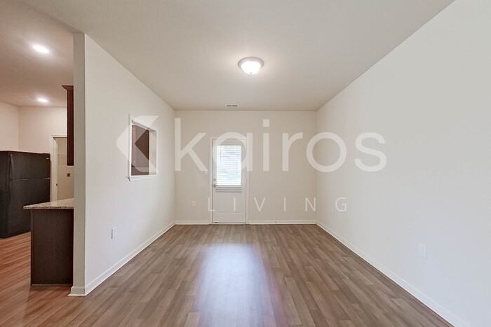 10739 Bent Brook Dr - Photo 7 of 28