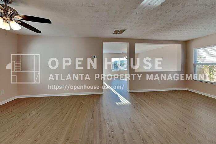 108 Silver Bow Ln - Photo 4 of 21