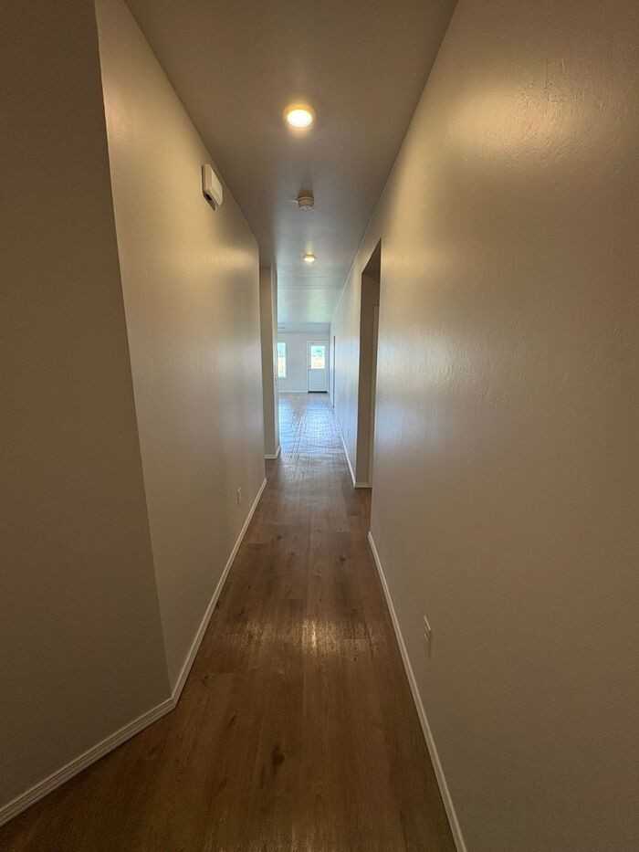 Nw 129th St - Photo 4 of 18