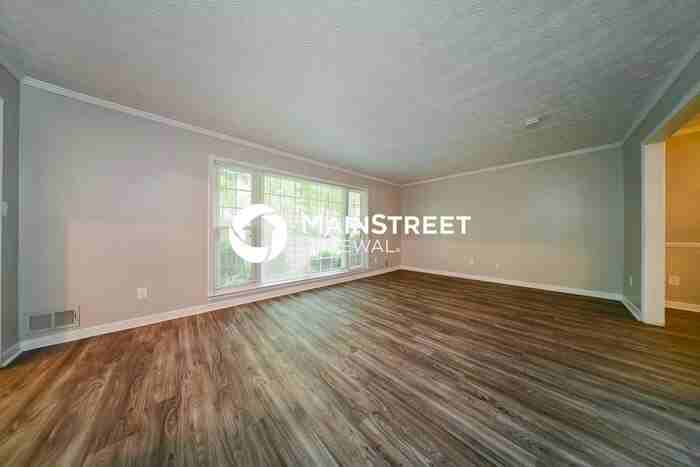 185 Derby Dr - Photo 4 of 14